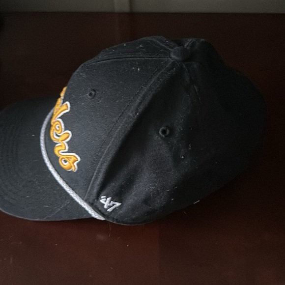 Hat Bundle - 12 Hats - Priced for All - Picture 12 of 15